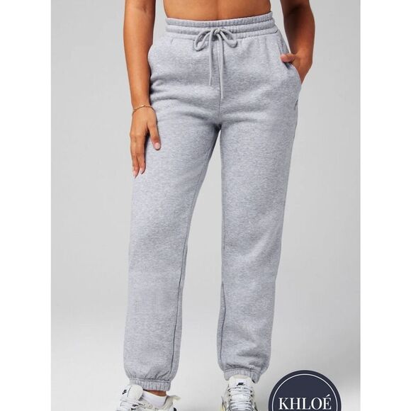 New Fabletics Cozy Fleece Go-To Sweatpant - Picture 1 of 6